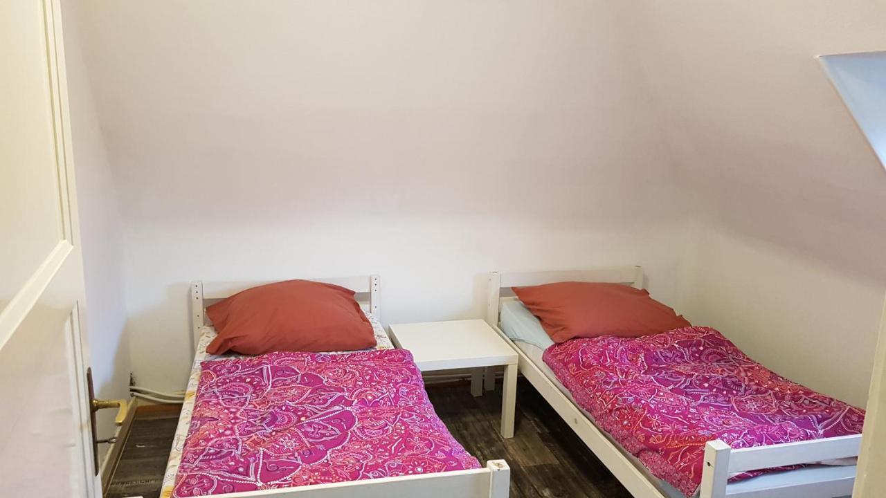 Monteurzimmer mit Gemeinschaftsbad in Brebach Saarbrücken Exterior foto